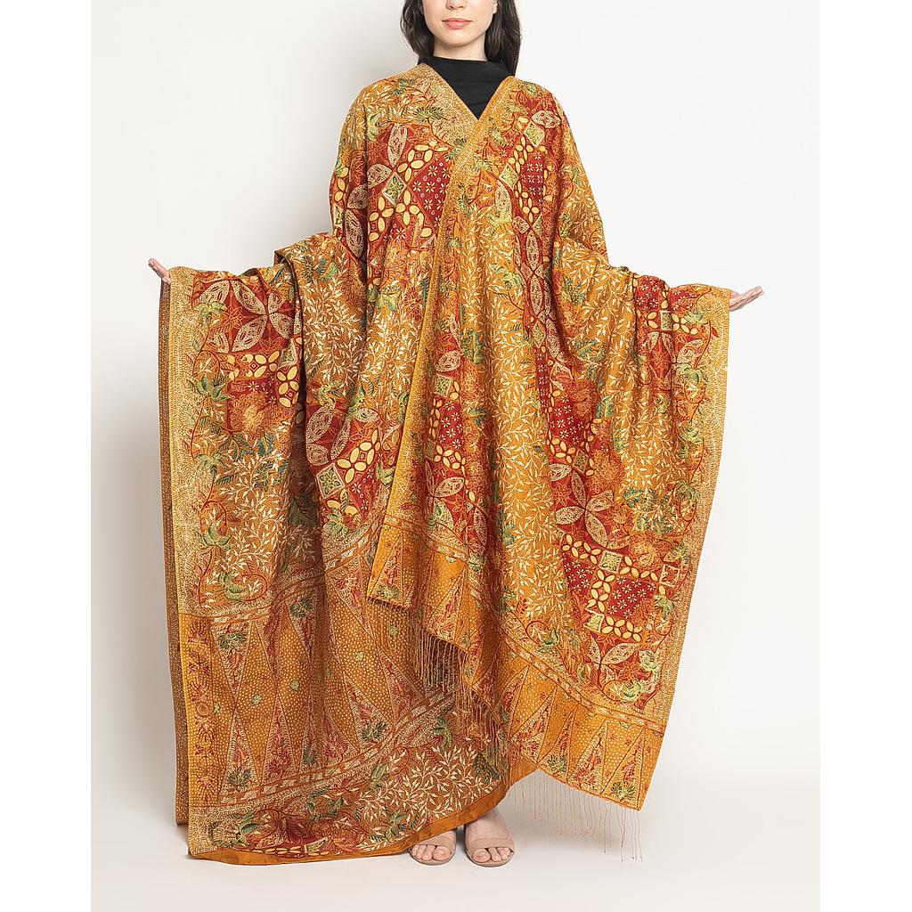 Sarong Batik Hand Drawn Loomed