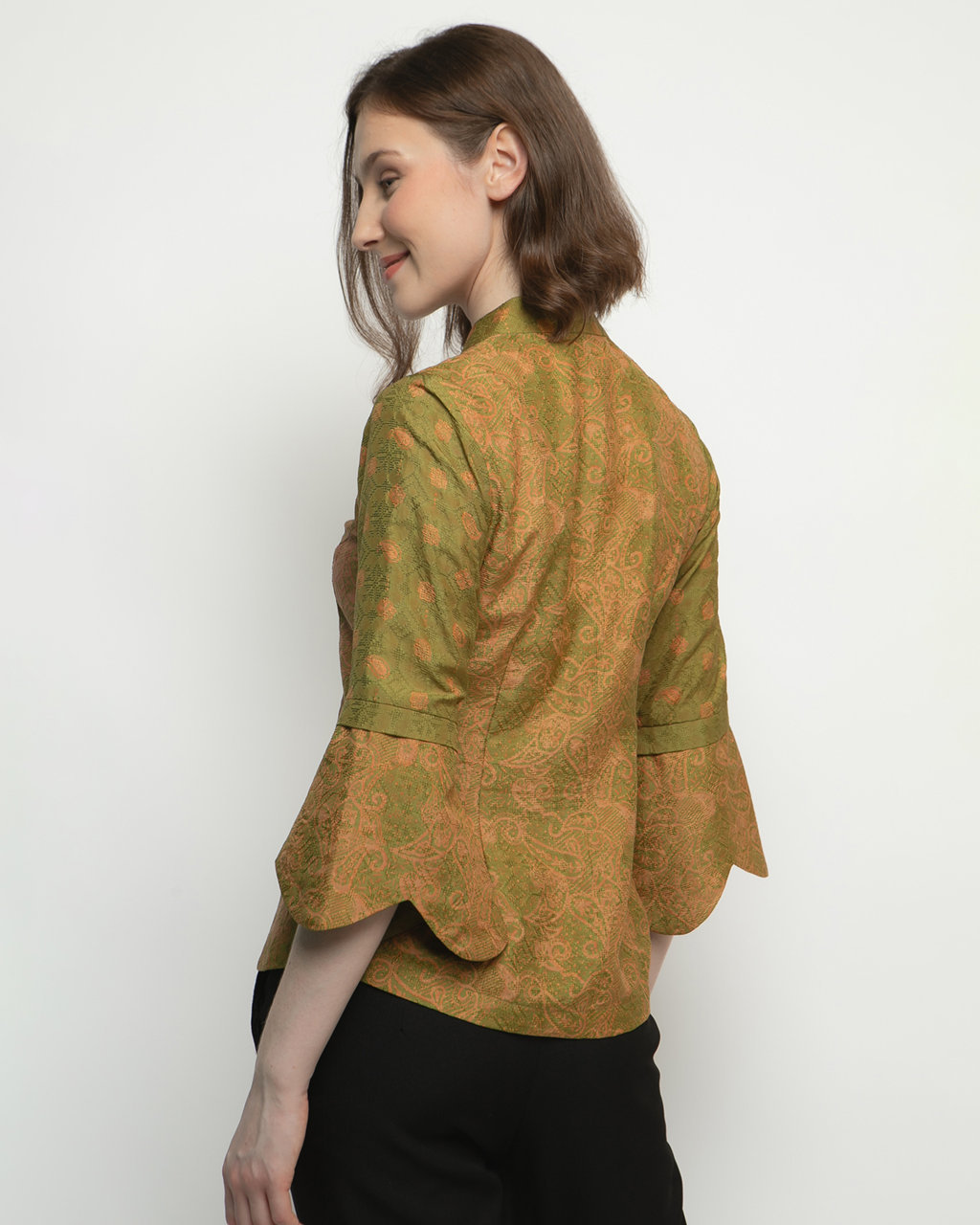Harini Sari