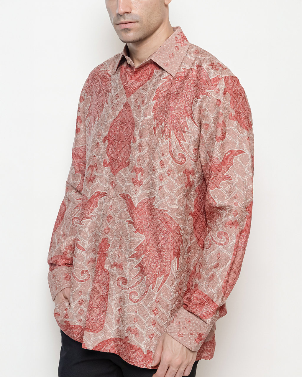 Hand-Drawn Batik Shirt With Papua Burung Cendrawasih Pattern