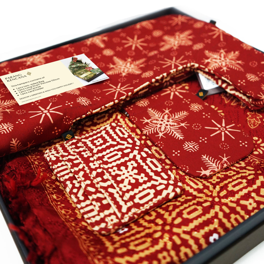 Christmas Hampers A (Red + Yellow)